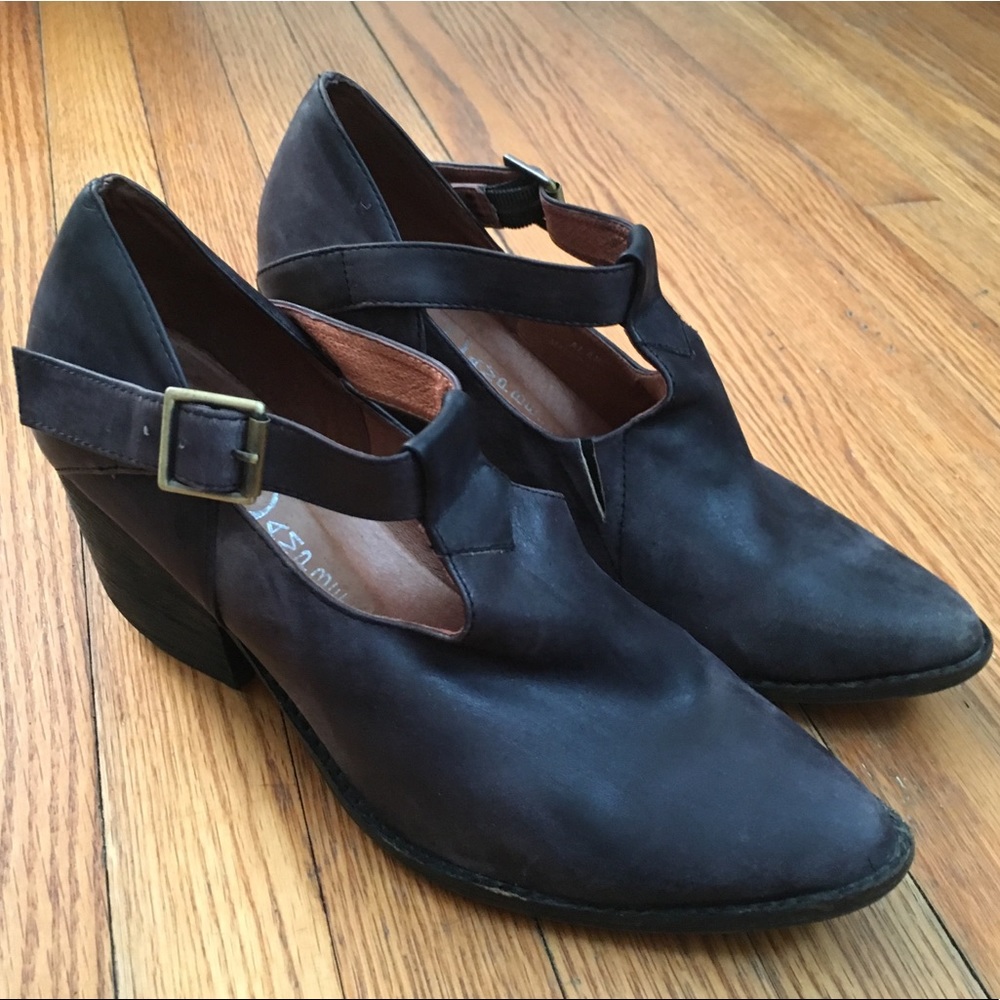 ๐SOLD๐ Jeffrey Campbell Alamo Ankle Boots - Picture 2 of 8